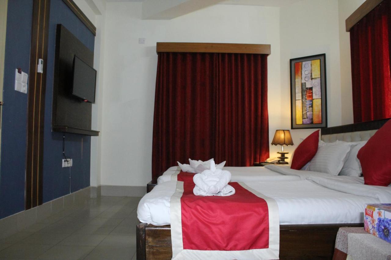 Hotel Grand Circle Inn Dhaka Buitenkant foto