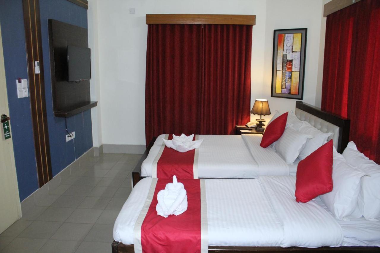Hotel Grand Circle Inn Dhaka Buitenkant foto