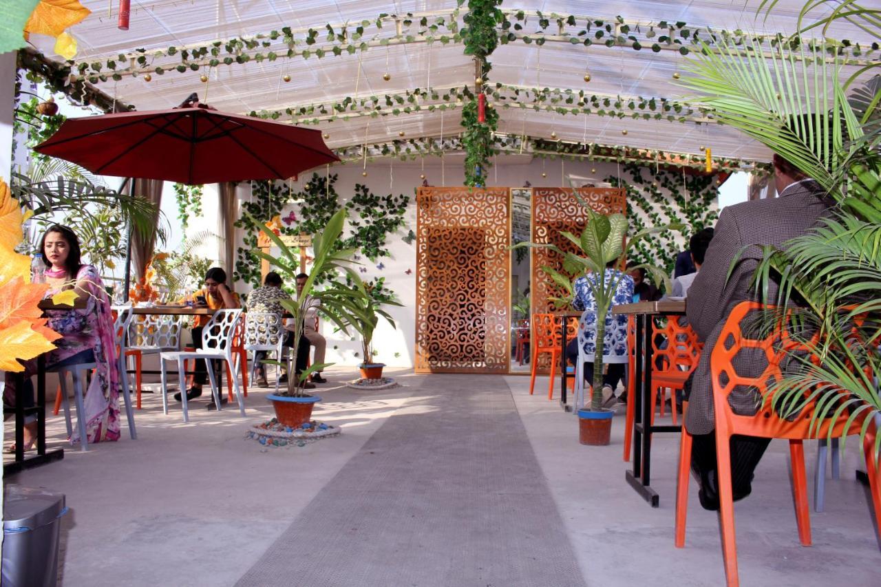Hotel Grand Circle Inn Dhaka Buitenkant foto